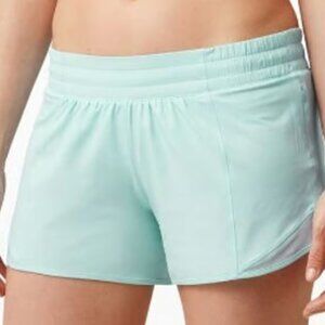 Lululemon Hotty Hot LR Short 2.5" - Blue Glow Size 2